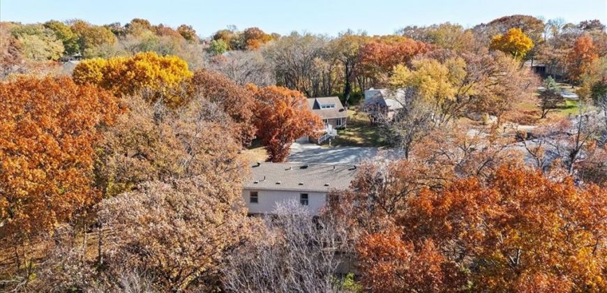 Homes for Sale in Parkville, MO 64152 | 6532 NW Melody Court