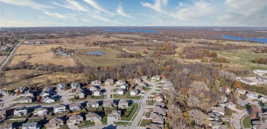 Homes for Sale in Smithville, MO 64089 | 1505 NE 183rd Street