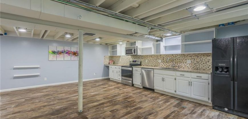 Homes for Sale in Kansas City, MO 64152 | 6607  QUAIL RUN Drive