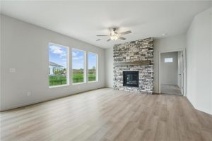 3028-NW-95th-Terrace-mls-2560174-image-1