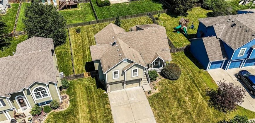 Homes for Sale in Kansas City, MO 64157 | 8002 NE 111th Terrace