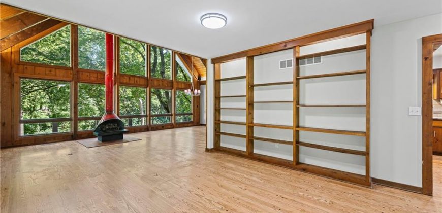 Homes for Sale in Parkville, MO 64152 | 12157 NW MO 45 Highway