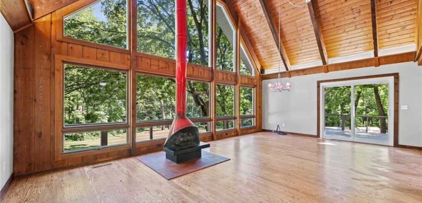 Homes for Sale in Parkville, MO 64152 | 12157 NW MO 45 Highway