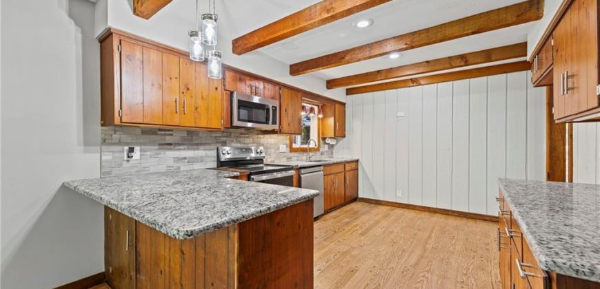 Homes for Sale in Parkville, MO 64152 | 12157 NW MO 45 Highway