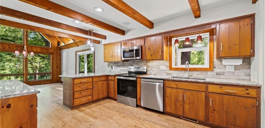 Homes for Sale in Parkville, MO 64152 | 12157 NW MO 45 Highway