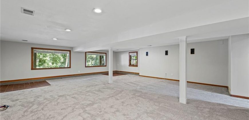 Homes for Sale in Parkville, MO 64152 | 12157 NW MO 45 Highway