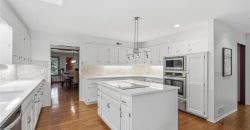 Homes for Sale in Kansas City, MO 64116 | 308 NW Briarcliff Circle