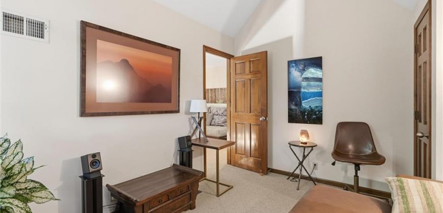 Homes for Sale in Kansas City, MO 64116 | 308 NW Briarcliff Circle