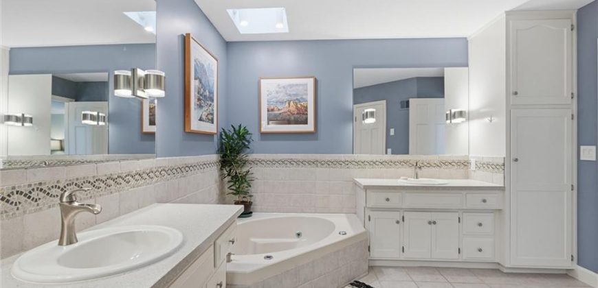 Homes for Sale in Kansas City, MO 64116 | 308 NW Briarcliff Circle