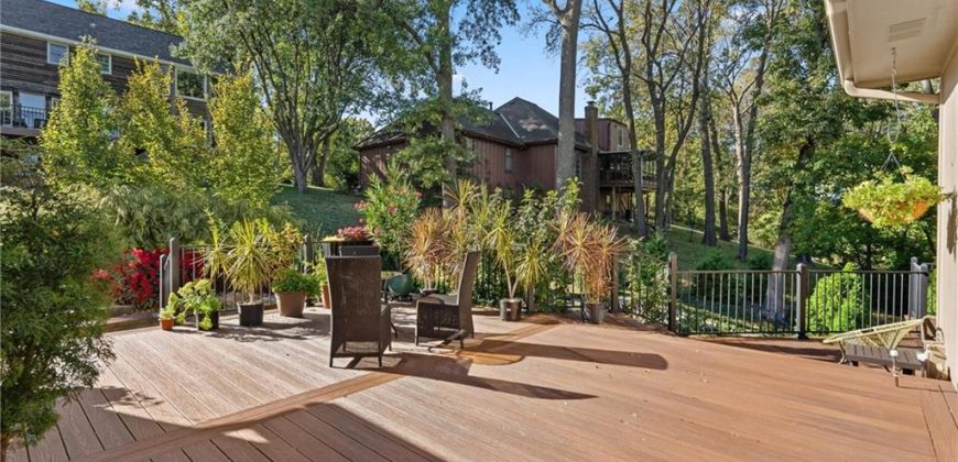 Homes for Sale in Kansas City, MO 64116 | 308 NW Briarcliff Circle