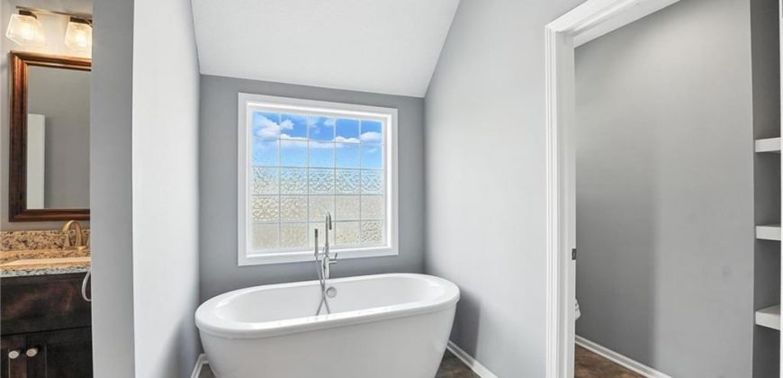 Homes for Sale in Kansas City, MO 64151 | 7611 N Adrian Avenue