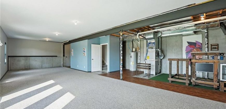 Homes for Sale in Kansas City, MO 64151 | 7611 N Adrian Avenue