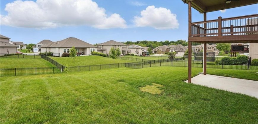 Homes for Sale in Kansas City, MO 64151 | 7611 N Adrian Avenue