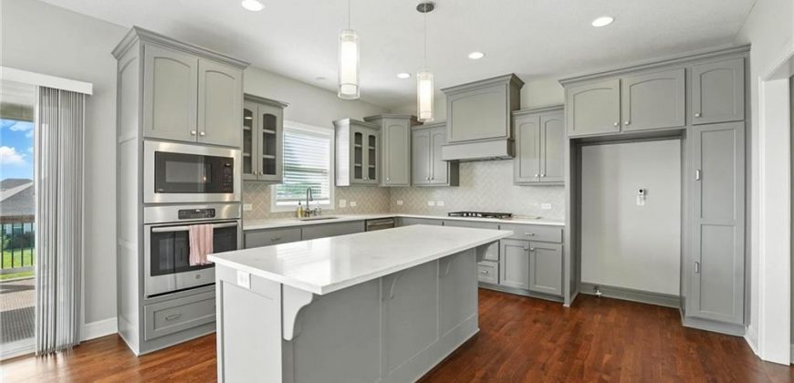 Homes for Sale in Kansas City, MO 64151 | 7611 N Adrian Avenue