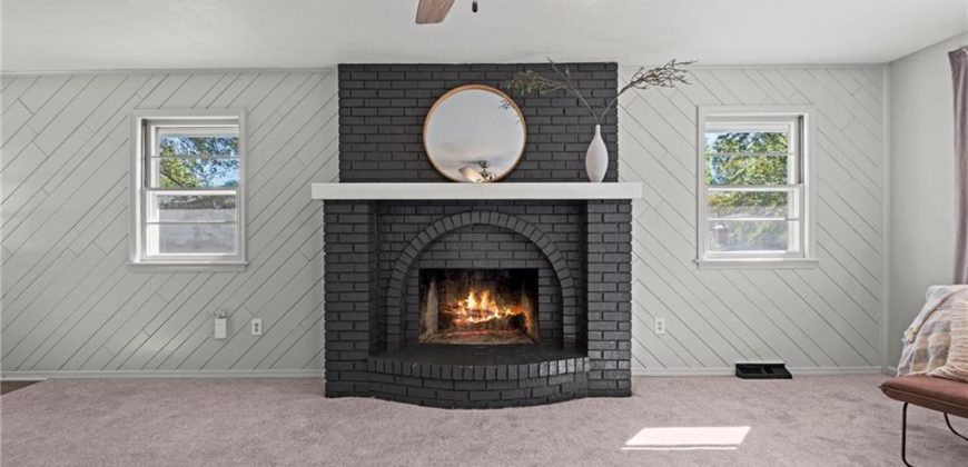 Homes for Sale in Kansas City, MO 64118 | 7401 N Central Street