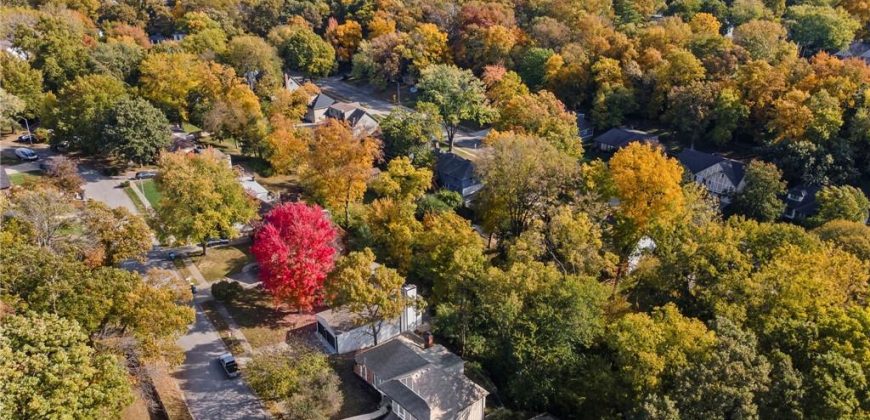 Homes for Sale in Liberty, MO 64068 | 523  Lancelot Drive