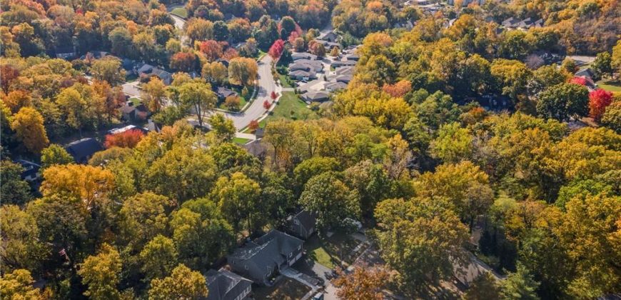 Homes for Sale in Liberty, MO 64068 | 523  Lancelot Drive