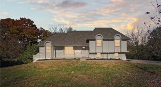 Homes for Sale in Liberty, MO 64068 | 1014 N Forest Lane