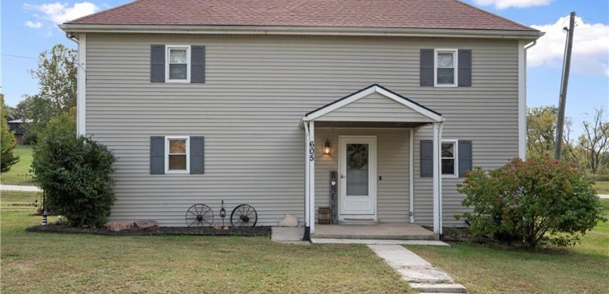 Homes for Sale in Dearborn, MO 64439 | 605 E 2nd Street
