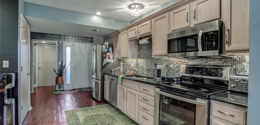 Homes for Sale in Kansas City, MO 64119 | 8146 N Elmwood Avenue