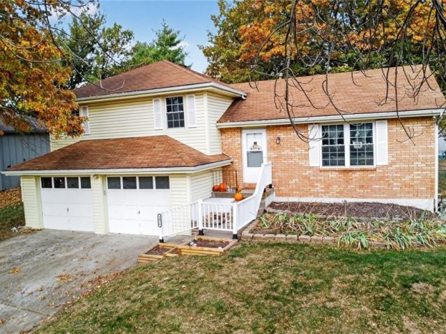 Homes for Sale in Kansas City, MO 64155 | 1016 NE 104 Terrace