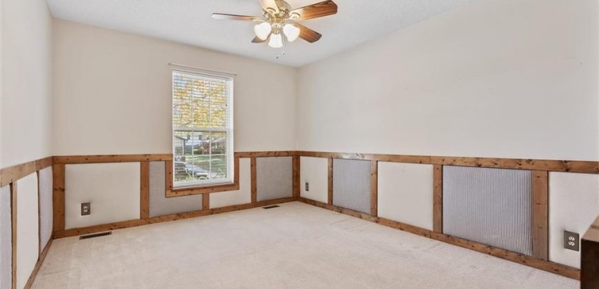 Homes for Sale in Excelsior Springs, MO 64024 | 2002  Joy Street