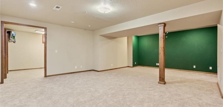 Homes for Sale in Excelsior Springs, MO 64024 | 2002  Joy Street