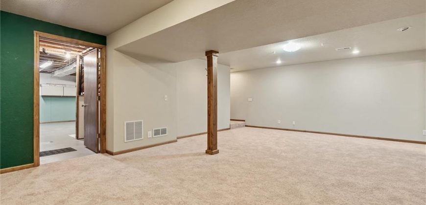 Homes for Sale in Excelsior Springs, MO 64024 | 2002  Joy Street