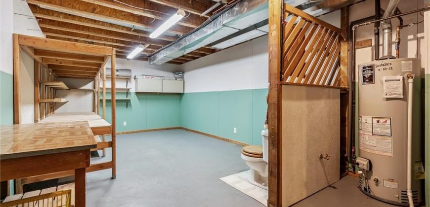 Homes for Sale in Excelsior Springs, MO 64024 | 2002  Joy Street