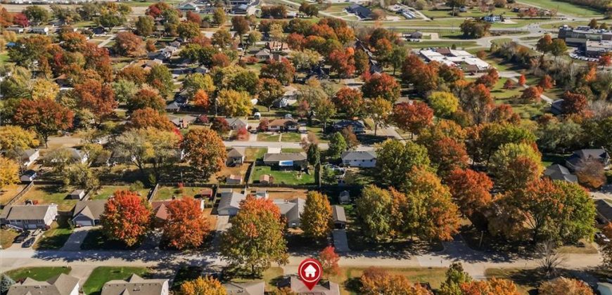 Homes for Sale in Excelsior Springs, MO 64024 | 2002  Joy Street