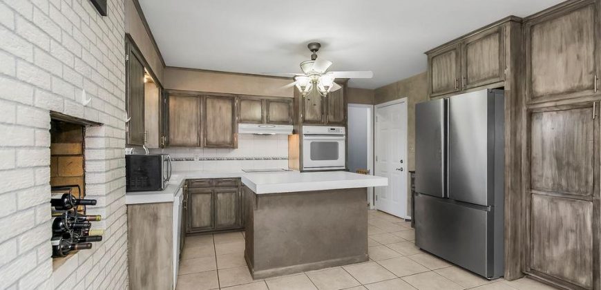 Homes for Sale in Kansas City, MO 64118 | 4931 N Flora Avenue