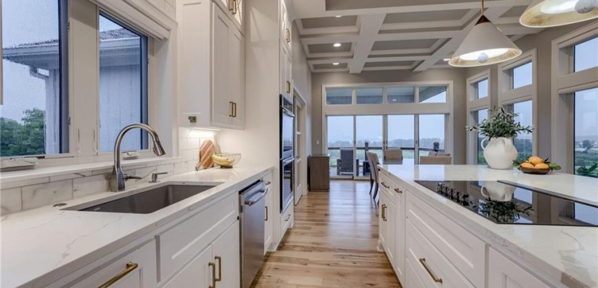 Homes for Sale in Riverside, MO 64150 | 4150  Palisades Point