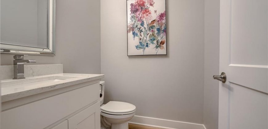 Homes for Sale in Riverside, MO 64150 | 4150  Palisades Point