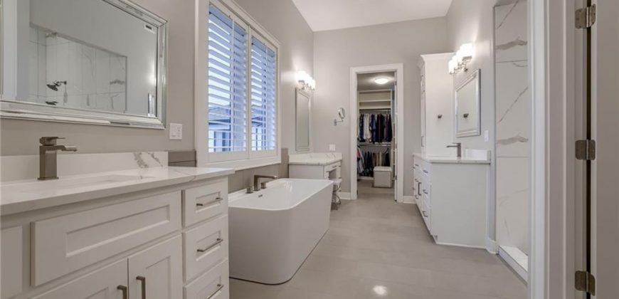 Homes for Sale in Riverside, MO 64150 | 4150  Palisades Point