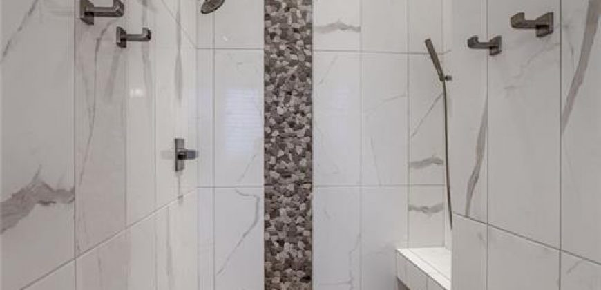 Homes for Sale in Riverside, MO 64150 | 4150  Palisades Point