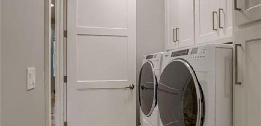 Homes for Sale in Riverside, MO 64150 | 4150  Palisades Point