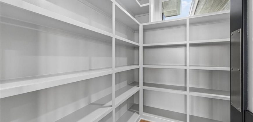 Homes for Sale in Kansas City, MO 64151 | 5907 N Lucerne Avenue