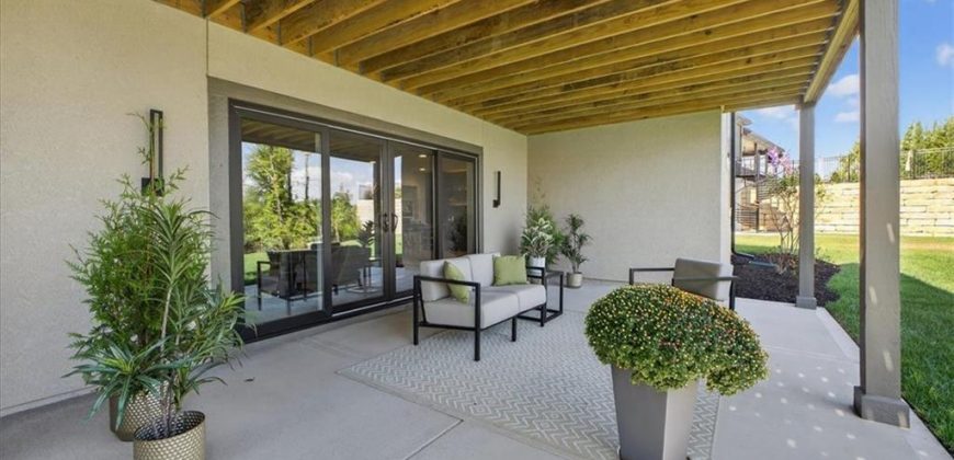 Homes for Sale in Kansas City, MO 64151 | 5907 N Lucerne Avenue