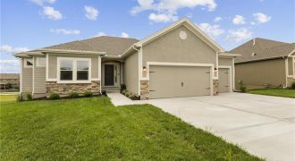 Homes for Sale in Kansas City, MO 64156 | 3712 NE 90th Terrace