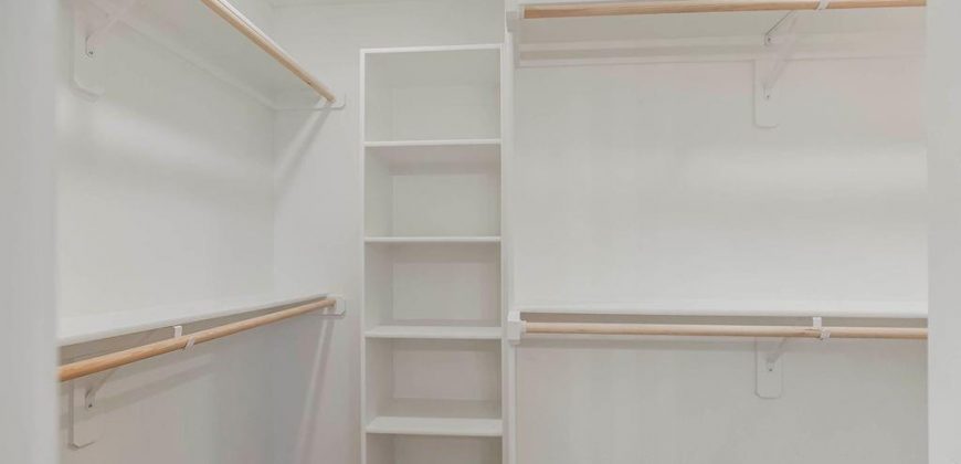 Homes for Sale in Kansas City, MO 64154 | 3827 NW 93rd Street