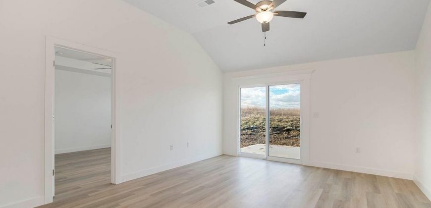 Homes for Sale in Kansas City, MO 64154 | 3827 NW 93rd Street