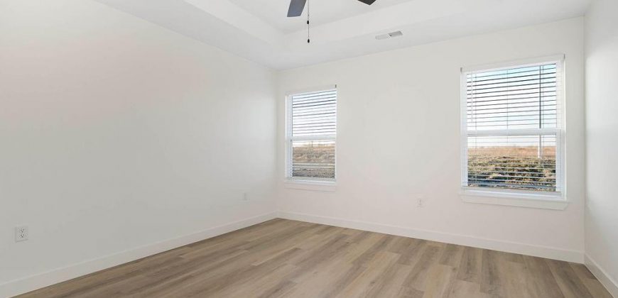 Homes for Sale in Kansas City, MO 64154 | 3827 NW 93rd Street