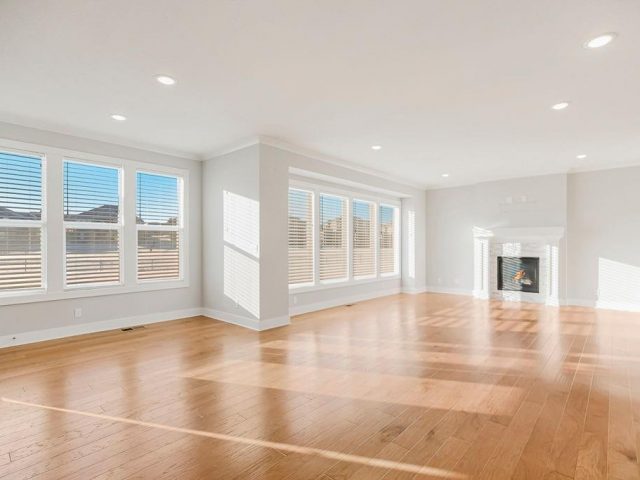 Homes for Sale in Kansas City, MO 64154 | 6705 NW 105th Street