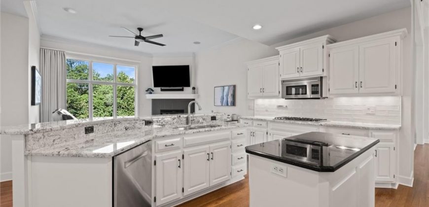 Homes for Sale in Parkville, MO 64152 | 8190  Shoreline Drive