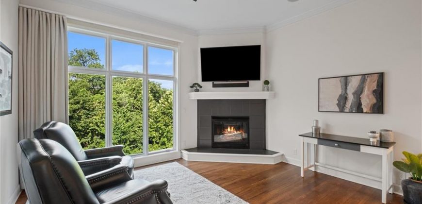 Homes for Sale in Parkville, MO 64152 | 8190  Shoreline Drive