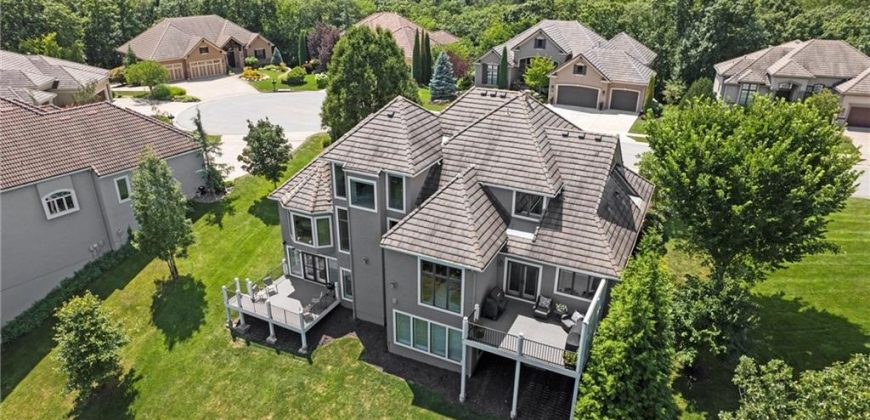 Homes for Sale in Parkville, MO 64152 | 8190  Shoreline Drive