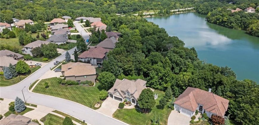 Homes for Sale in Parkville, MO 64152 | 8190  Shoreline Drive