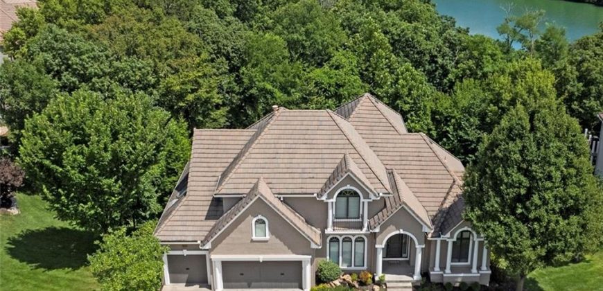 Homes for Sale in Parkville, MO 64152 | 8190  Shoreline Drive