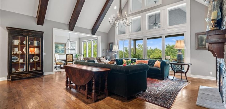 Homes for Sale in Parkville, MO 64152 | 6325  Edgewater Drive