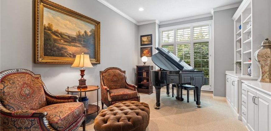 Homes for Sale in Parkville, MO 64152 | 6325  Edgewater Drive